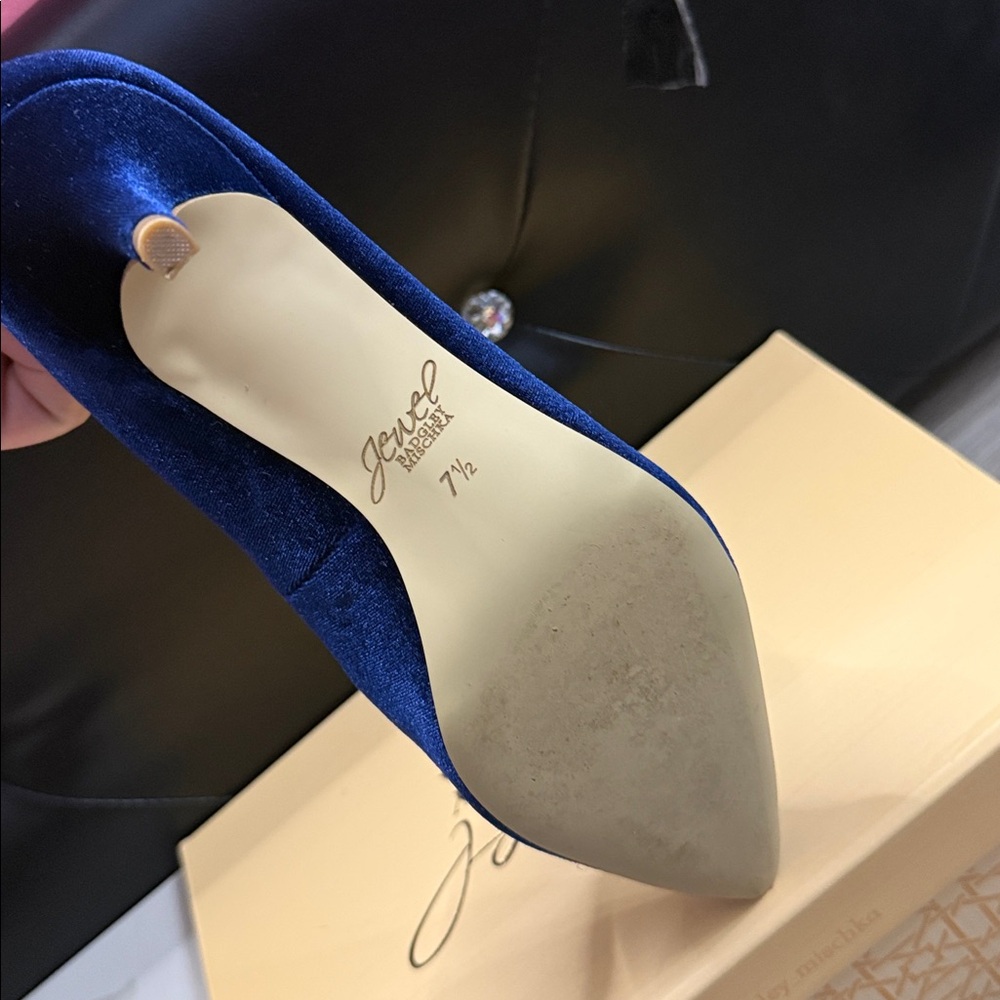 Badgley Mischka Navy Pointed-Toe Kitten Heel Pump - Picture 7 of 9